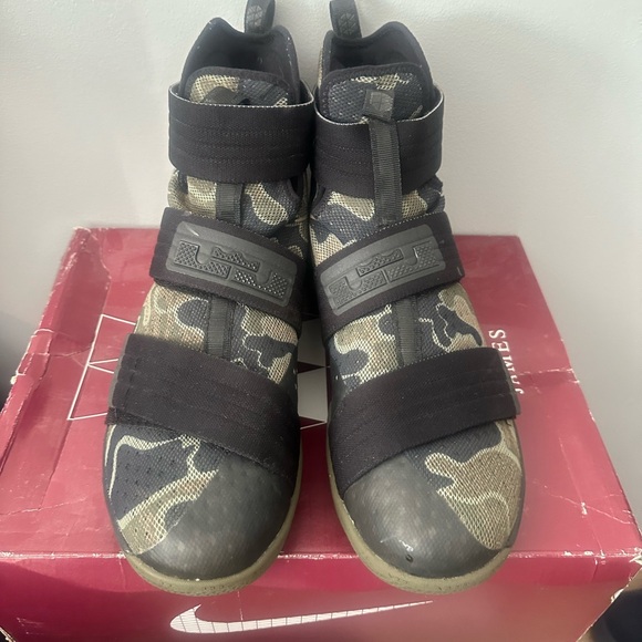 Lebron solder 10 - Picture 2 of 4